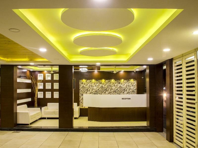 Hotel Kalpana Palace Ujjain Exteriör bild